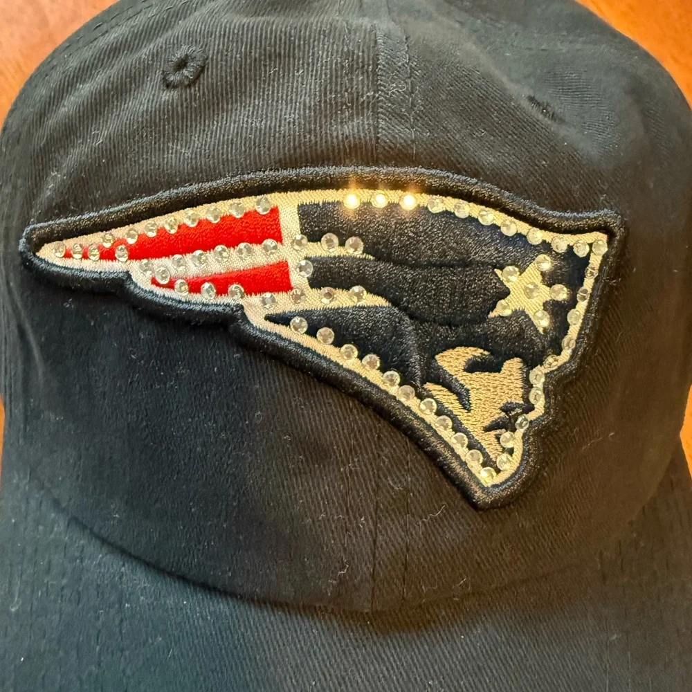 NWT 47 Brand New England Patriots Rhinestone Embroidered Logo Blue OS